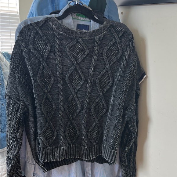 Black Cable Knit Women's Sweater - Picture 5 of 5